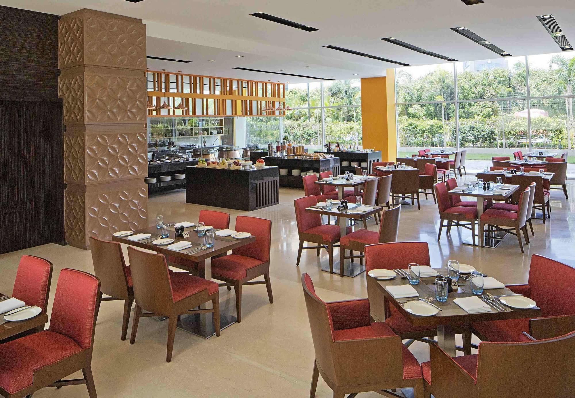 Fairfield By Marriott Lucknow Hotel Exterior foto