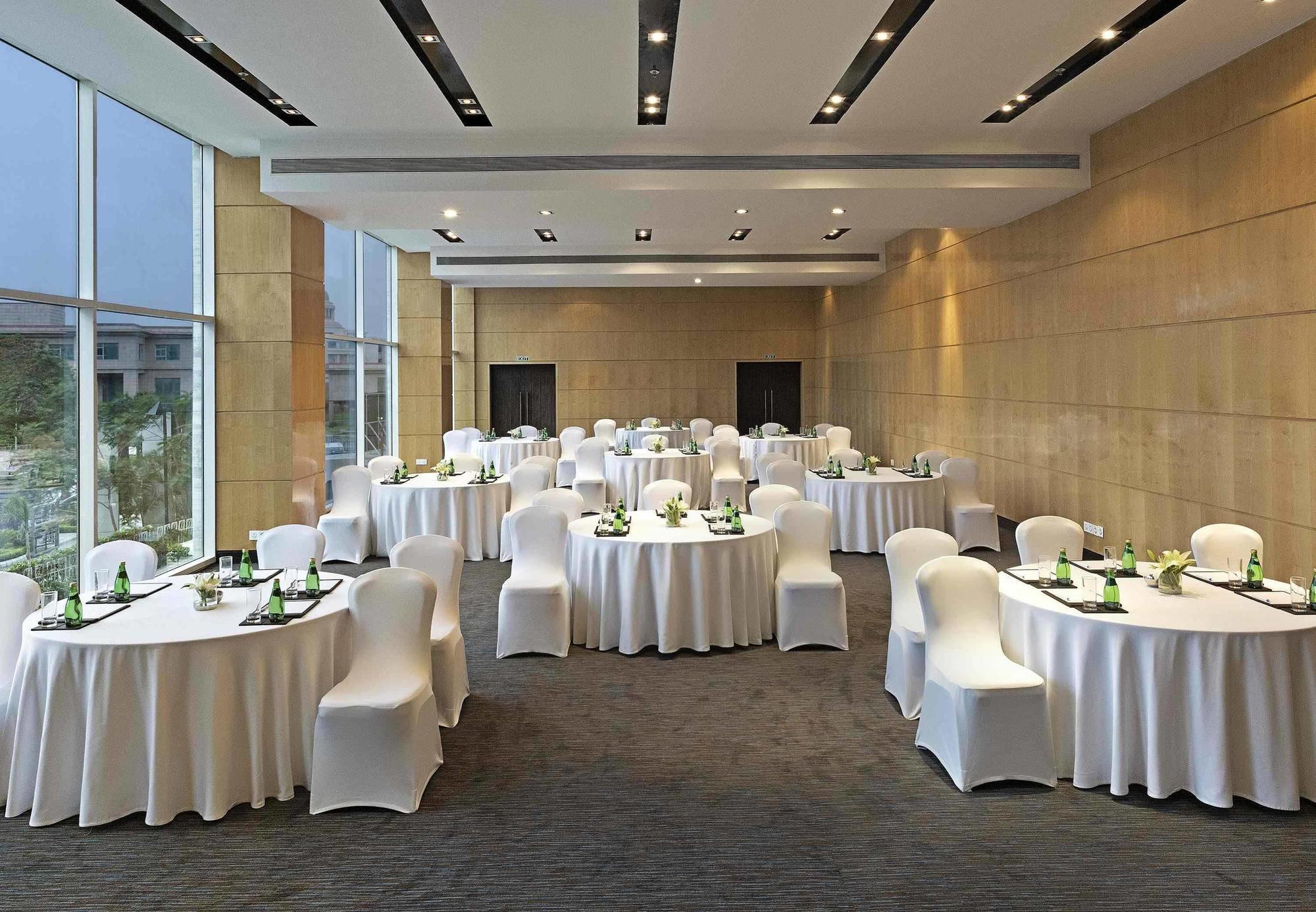 Fairfield By Marriott Lucknow Hotel Exterior foto
